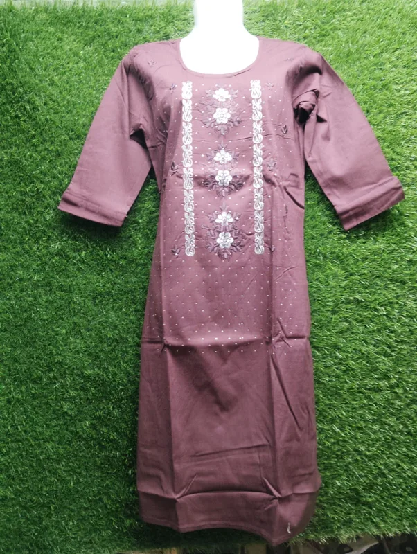Women's Embroidered Long-Sleeve Kurti